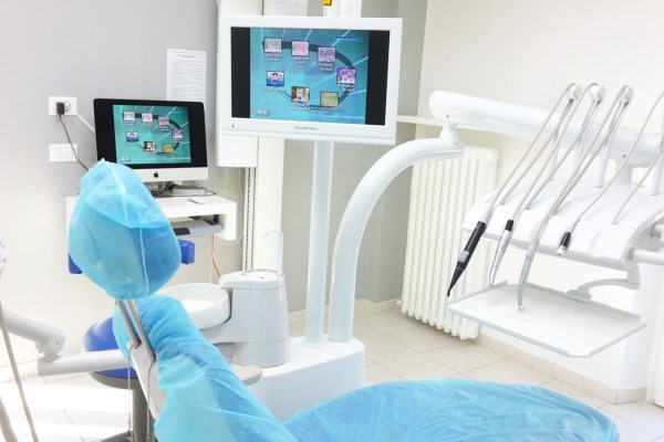 studiodentistico_marrone5